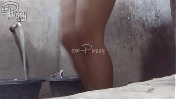 Download Video - Naked laundry in Philippines