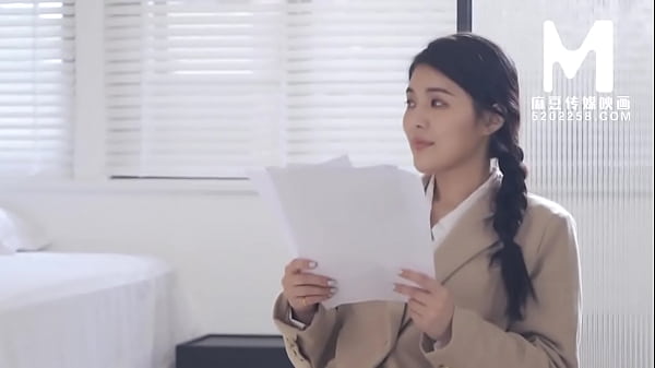 Download Video - 【国产】麻豆传媒作品&sol;MD-0206地理老师的饱满南半球-正片-母版- 001&sol;免费观看