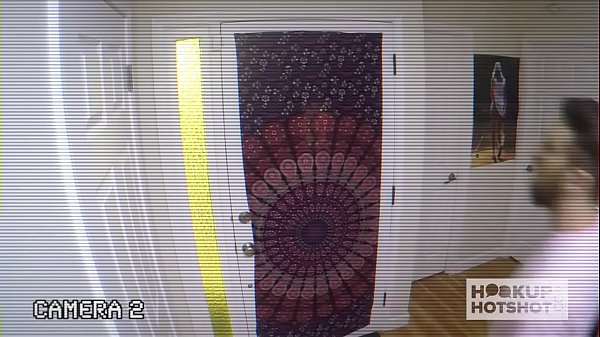 Download Video - Girl makes EXTREME anal sex tape with guy she met online