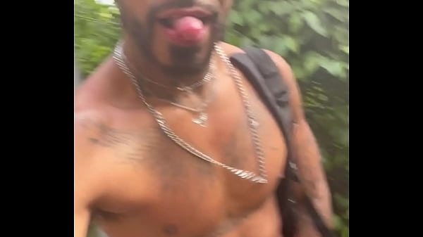 Depois que eu sai da academia fui na trilha do ...