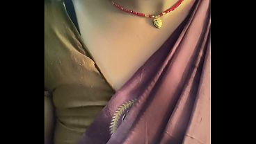 Hi I'm interested sexy indian housewife