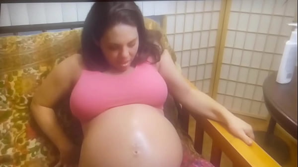 HEAVILY AND VERY PREGNANT BBW TRACY JORDAN'S HEAVILY AND VERY PREGNANT BBW BELLY RUBS!!!! [EXTENDED EDITIONS]!!!!!