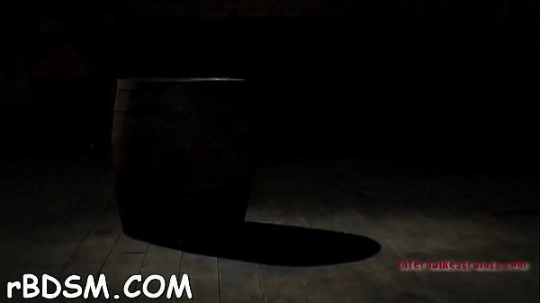 Hot maid who likes to masturbate