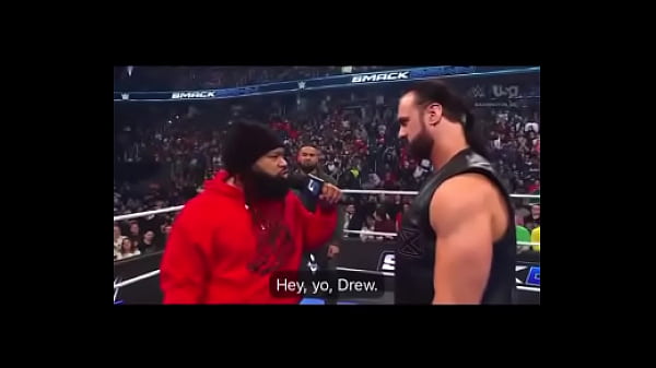 Bro the crowd chanting “FATU” like he’s an underdog Babyface #wwesmackdown #WWEChamber