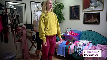 BTS - Chloe Cherry Shows Off Her Pussy And Perky Tits Backstage!