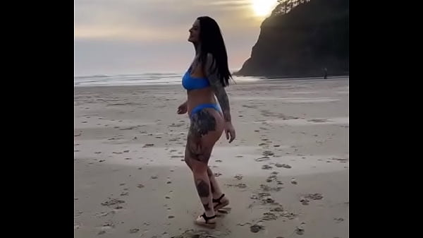 Download Video - Mamita tatuada