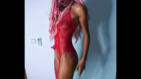 Tropicalpussy alluring in red high heels & seductive moves dec 01 2023