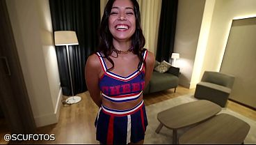 マレン・イビサ・チアリーダーのフェラチオ、ファック、顔射、POV、スクーフォトス、大きなペニス
