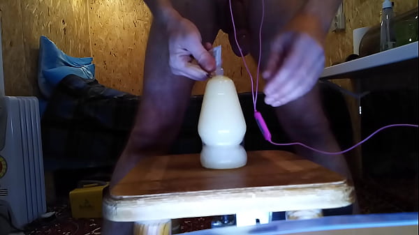 thumb max