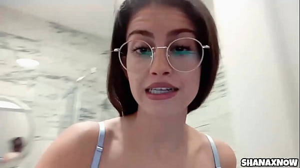 PISSING ON MY JEANS SHORTS DURING A LIVE SHOW