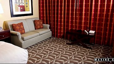 After Arguing With My Stepsister For Starving My Huge Cock I Fuck Her Until She Because Helpless