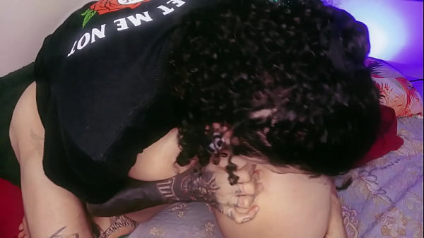 The macabreink demon fucks a sexy elf and squir...