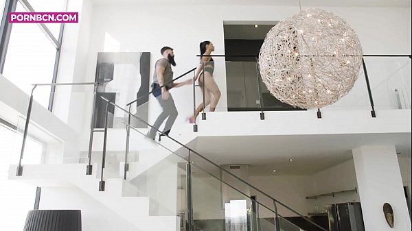 A tough and muscular Latino man in a trap to fuck the boss's daughter. Bearded and hot, he will fuck the girl hard while she will delight him with oral sex and strong thrusts so that she does not stop having orgasms. COCK ADDICTION 4K