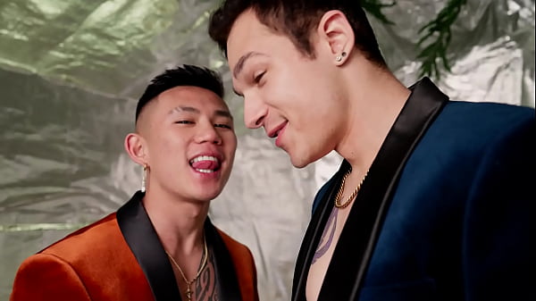 Download Video - Hot Latino Railed By Massive Cocked Muscle - Jayden Marcos&comma; Damien Cruz - RodsRoom