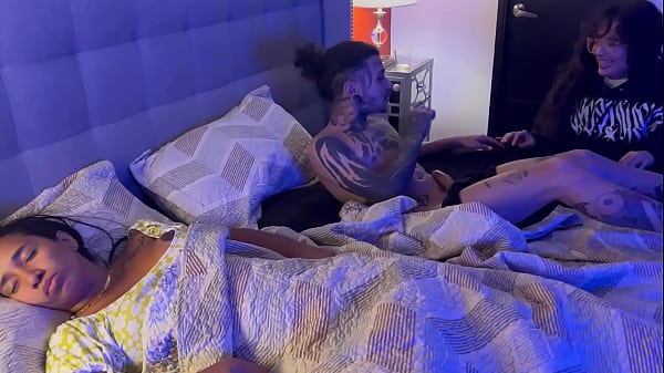 Download Video - I fuck my friend's husband while she is sleepy