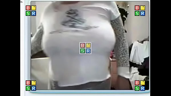 Busty GF Pajamas Webcam Flasher