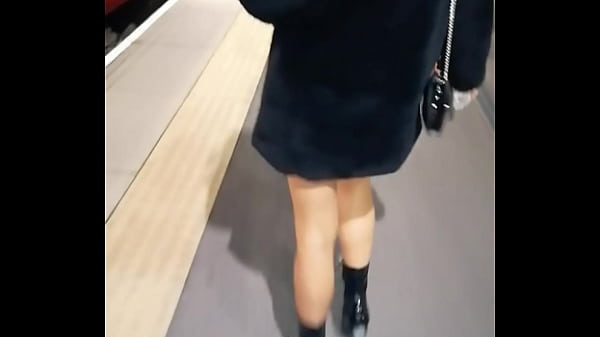 J-3 les Boy's Et ma vid&eacute;o hard night out in London avec de l'exhib dans le ...