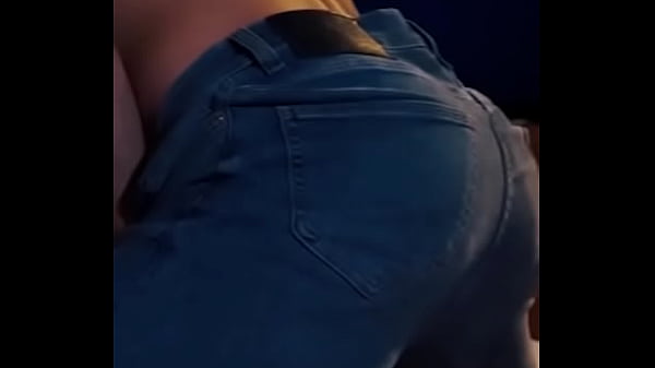 Mamandole el culo a mi novio activo por primera...