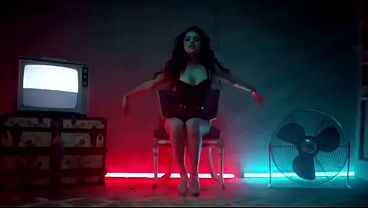  Becky G