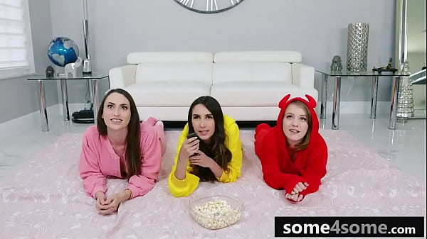 Sneaky Step Brother Gets To Fuck and Her Besties Same Time - Dani Damzel, Dakota Burns, Natalia Nix
