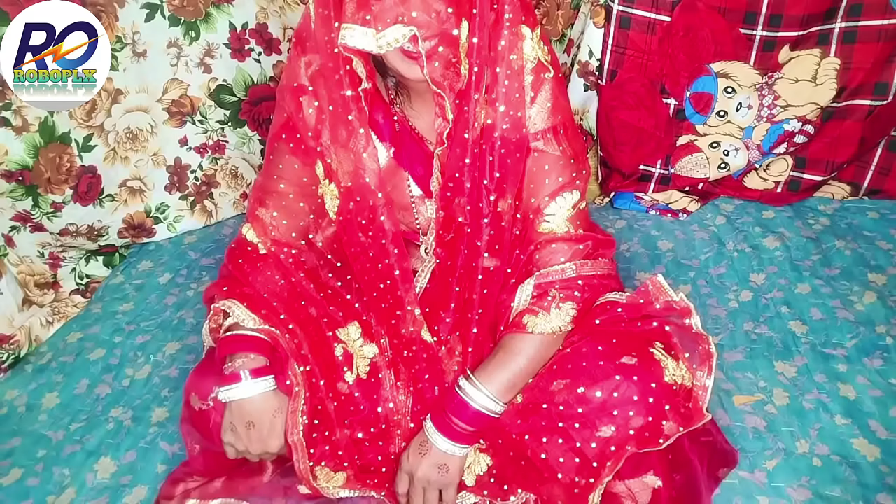 Fast time honeymoon video hindi audio Claire Vais red saree bride fucking after lifting the saree, awesome full video