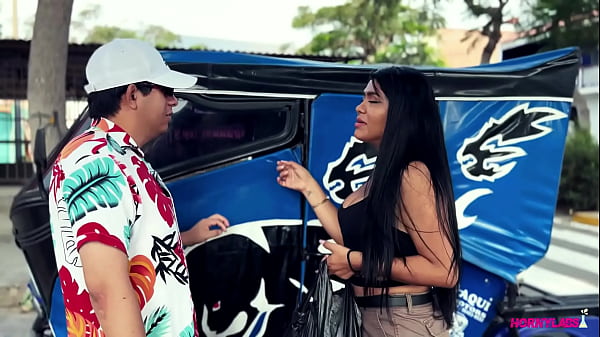 I went shopping at the market and I didn't realize that I didn't have the money to pay for the motorcycle taxi and I had no other option but to pay the motorcycle taxi driver in another way (COMPLETE ON NETWORK) - Roxy Hot
