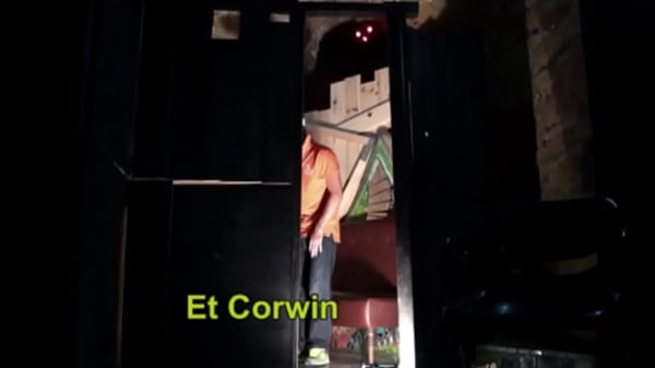 545 gay scking duck on glory holes