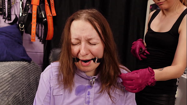 video of haircut - lesbian domination - w Mistress Priest