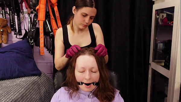 video of haircut - lesbian domination - w Mistress Priest