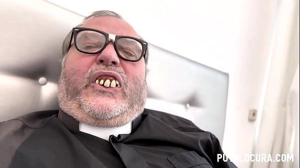 PutaLocura - Italian sinner Dalila Dark fucks with a horny priest