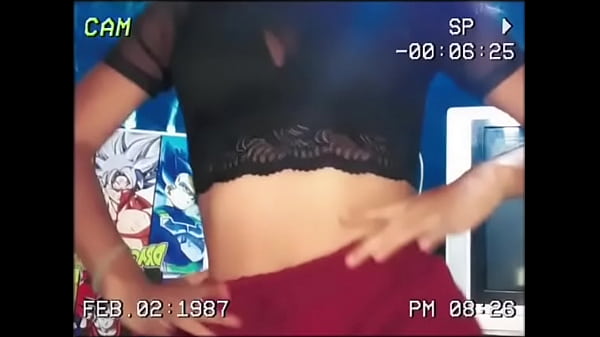 Tiktoker mostrando el culo