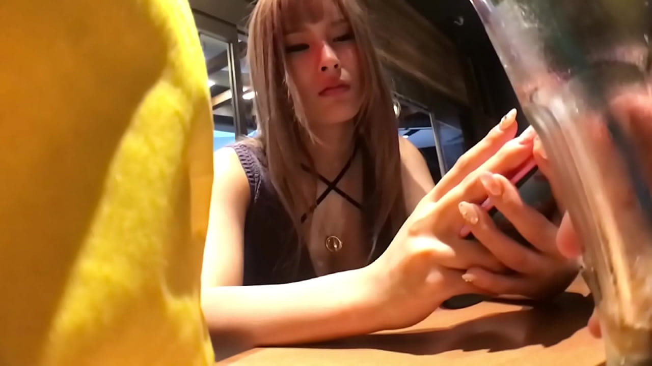 Le di 50.000 yenes a una estudiante universitaria que conocí en una aplicación de emparejamiento y le hice un creampie en el hotel sin permiso Sa Fujisaki (18 años) 1
                    sexy ass amateur curvy asian legs huge ass beauty japanese underwear japan round ass costumes big butt perfect ass big booty natural tits long hair beautiful face sexy clothes perfect tits real ass very long hair handsome man average height perfect shape tits muchos negros