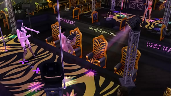 I quickly served the client right in her panties at the club stage