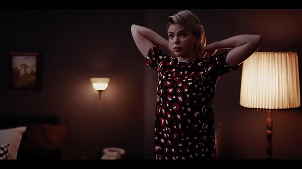 Frozen Hotel guest gets fucked by administrator