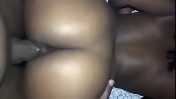 thumb backshots