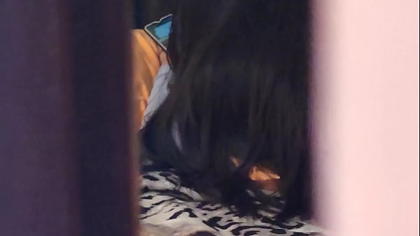 I spy on her without her seeing me (1)