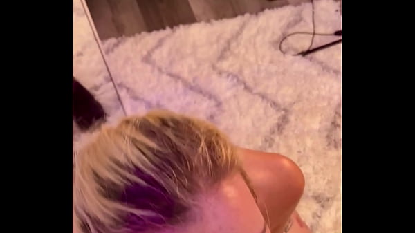 POV: Cock Obsessed Neighbor Helped Herself To Y...