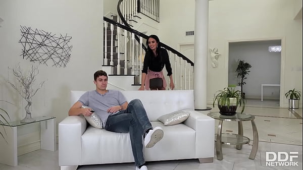 Stepson's Dick Goes Deep