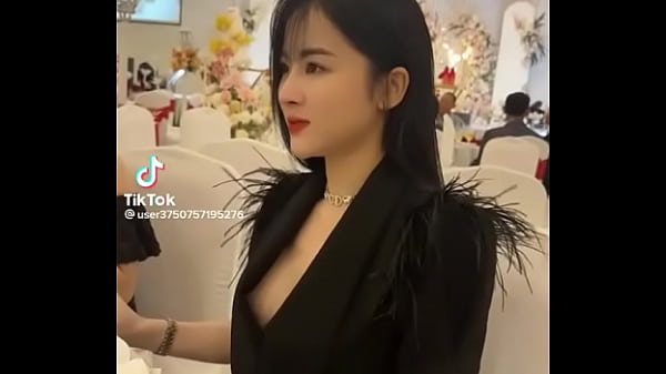 Tik tok nipslip