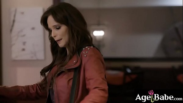 Download Video - Sexy GILF Syren De Mer was waiting for her new young stud  Mchael Swayze and cant wait to spreads her pussy and fucked by his huge hard dick&period;