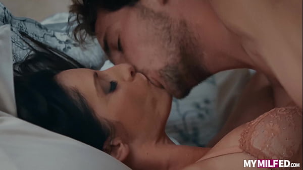 Silvia Saige Leave Her Husband And Celebrates With Her Lover