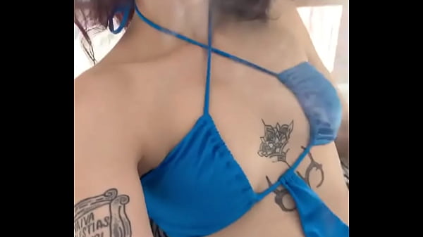 Tesori una buona giornata... io oggi girerò delle belle scene tutte per voi così vi renderò felici ?