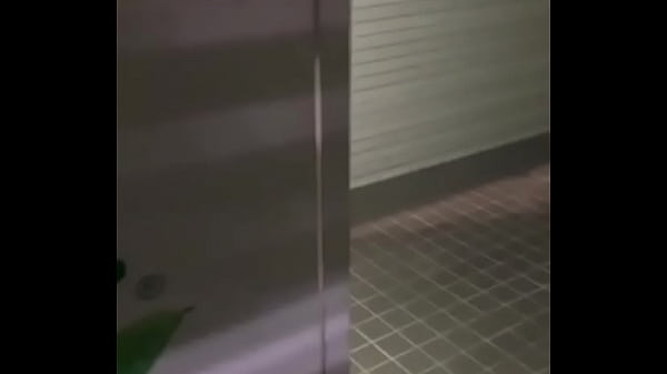 又horny了，下樓噴噴