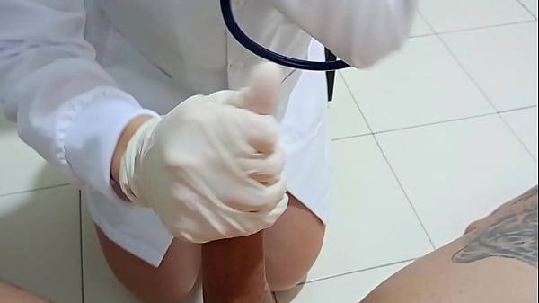 Download Video - Mi Sexy Doctora Me Ayuda Con Mi Grave Problema De Eyaculaci&oacute;n Precoz