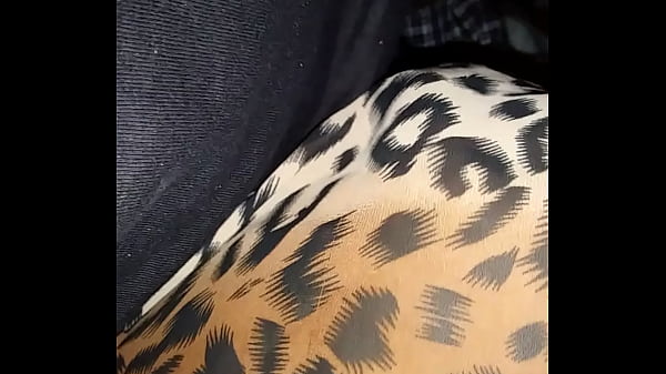 thumb getting head