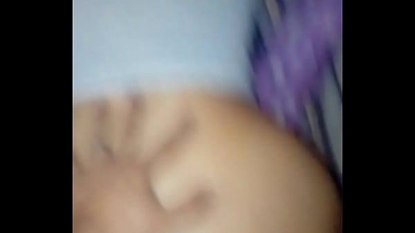 Dandole a mi mujer culona