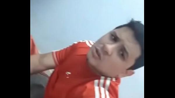 Download Video - Mi amigo el polic&iacute;a