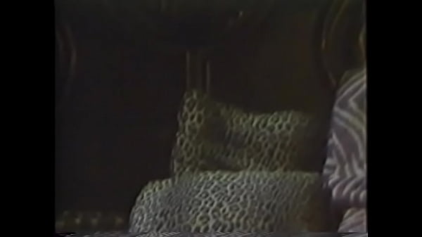 Download Video - Dude came to massage parlour to fix his back but Asian rubber Linda Wong was real enchantress who was able to put him on his legs and dance a jig