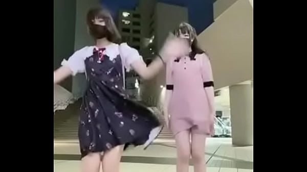 [TIKTOK] I was crazy about dancing and was fanned by the wind