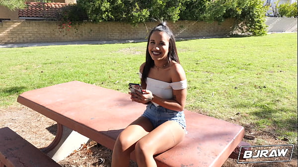 BJRAW Nina White gets a sweet treat